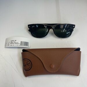 Ray-Ban Classic Black Sunglasses with Brown Case